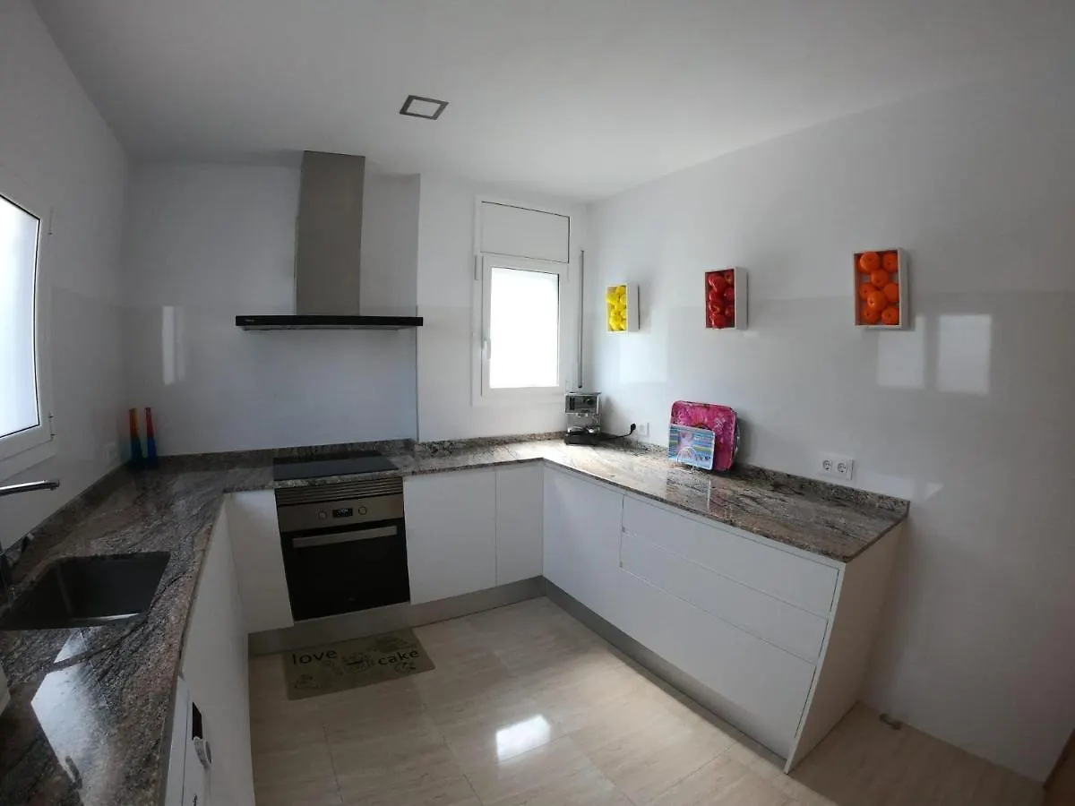 Apartamento Roca Mar Σίτζες